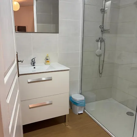 T3 Saisonnier - Frouge 46400 - Lot דירה אוטואר
